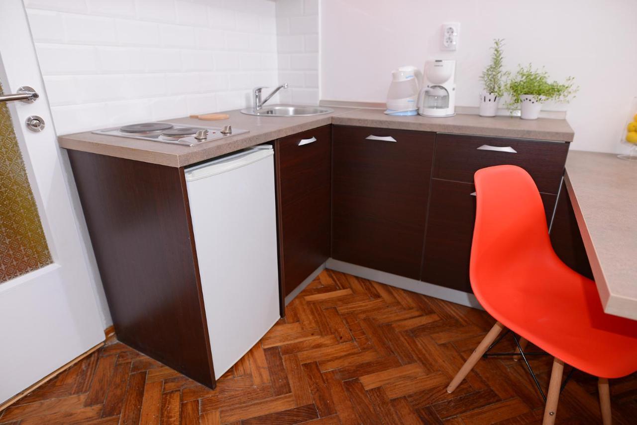 Central Spot Apartments Belgrad Zimmer foto